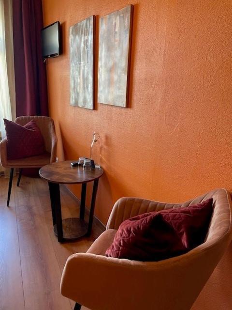 Curuna Hotel-Garni B&B Hotel